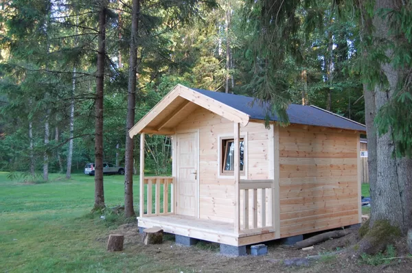 Koka karkasa mājiņas